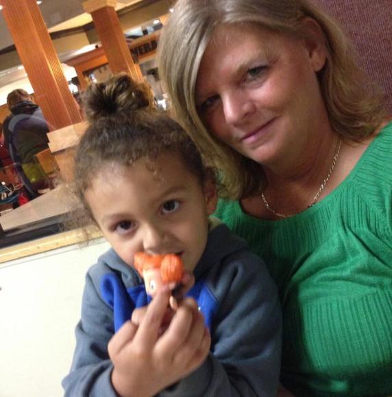 Meet your Posher, Becky - Picture 1 of 1